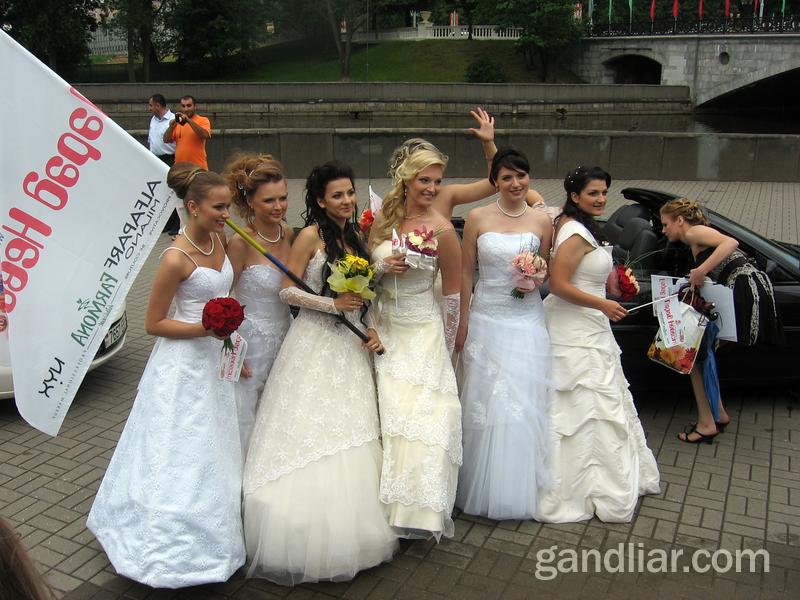 Парад невест в Минске 2011